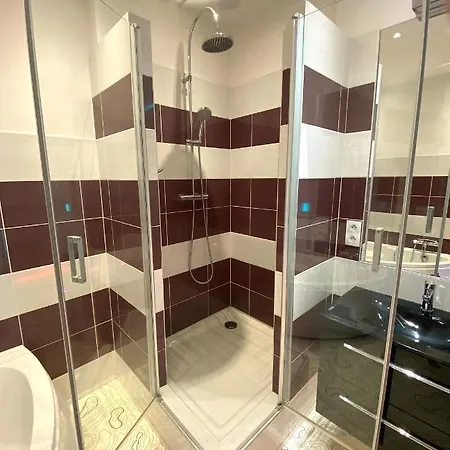 Privat bolig Floydroom's Hotes Standing Dans Partage Proche Chateau